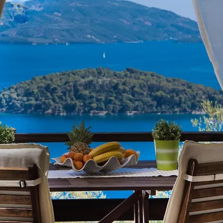 Meliti - Private With Stunning Seaviews, Infinity Pool, Close To The * Νυδρί