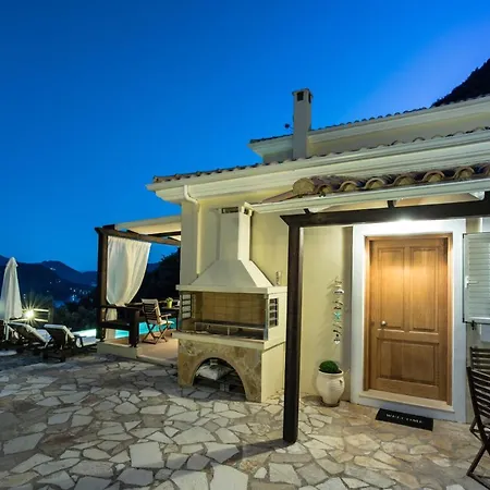 Meliti - Private With Stunning Seaviews, Infinity Pool, Close To The * Нидри
