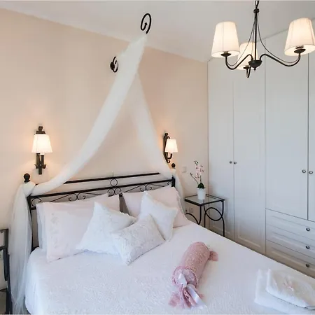 Meliti - Private With Stunning Seaviews, Infinity Pool, Close To The 别墅 奈德里