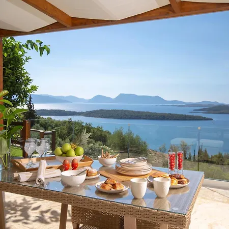 Meliti - Private With Stunning Seaviews, Infinity Pool, Close To The