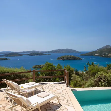 Villa Meliti - Private With Stunning Seaviews, Infinity Pool, Close To The Nydri (Lefkada)