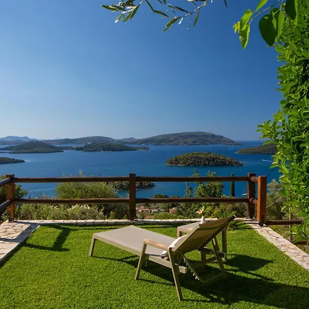 Meliti - Private With Stunning Seaviews, Infinity Pool, Close To The *