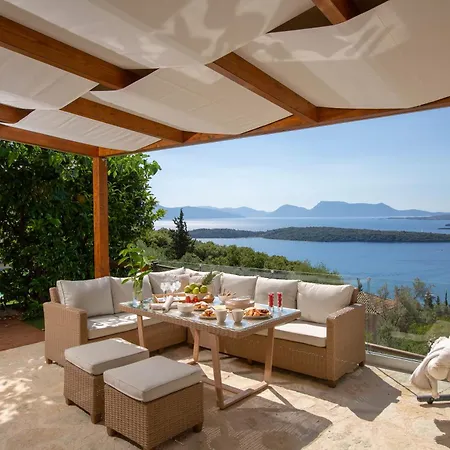 Meliti - Private With Stunning Seaviews, Infinity Pool, Close To The Nydri (Lefkada)
