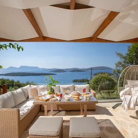 Meliti - Private With Stunning Seaviews, Infinity Pool, Close To The * Nydri (Lefkada)