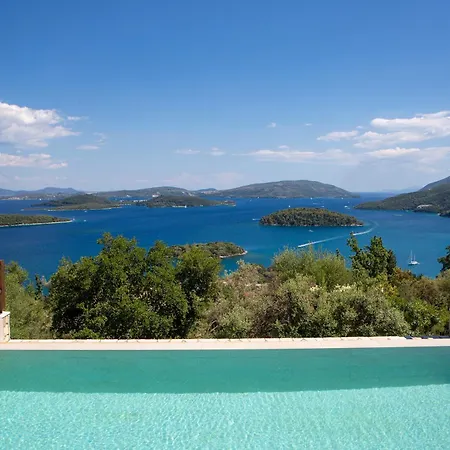 Meliti - Private With Stunning Seaviews, Infinity Pool, Close To The